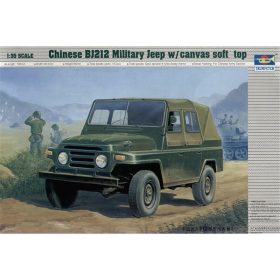 Chinese BJ212 Militär-Jeep, Trumpeter 02302, M 1:35