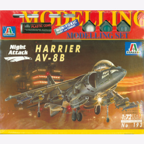 Harrier AV-8B Night Attack - Italeri 193, M 1:72 inkl. Farben, Pinsel, Kleber