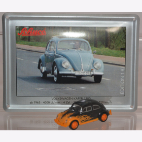 Schuco Modell 1:87 Volkswagen Käfer 1300 schwarz/orange mit Schild aus Emaille