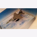 Revell F-16 Fighting Falcon 1:72 Metall Fertigmodell...