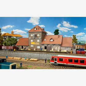 Palettenfabrik Faller 130188 Modellbau Dioramen Holzpaletten Produktionshalle Lagerräume