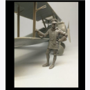 CSM-F32041 Standing RFC Airman Modellbau Figur 1/32